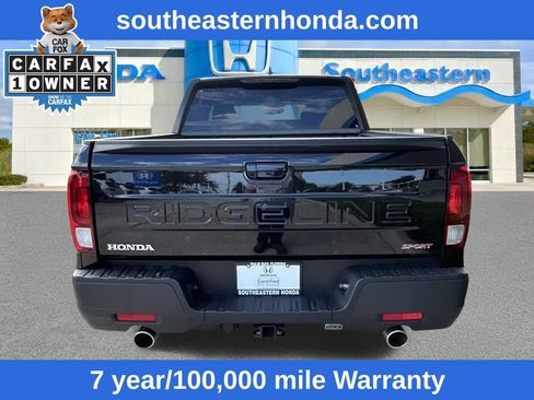 Certified 2025 Honda Ridgeline Sport image 8