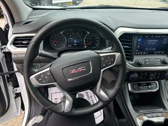 Used 2023 GMC Acadia SLE FWD image 16