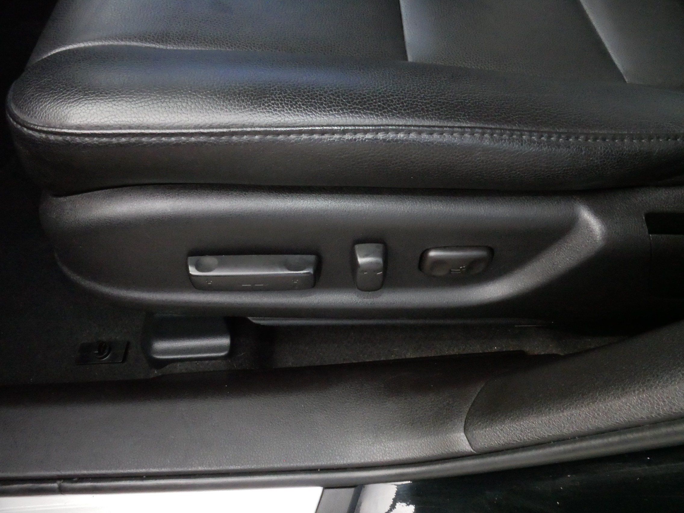 Used 2018 Acura RDX AWD image 17