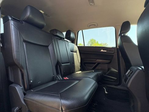 Used 2018 Volkswagen Atlas SE FWD image 30