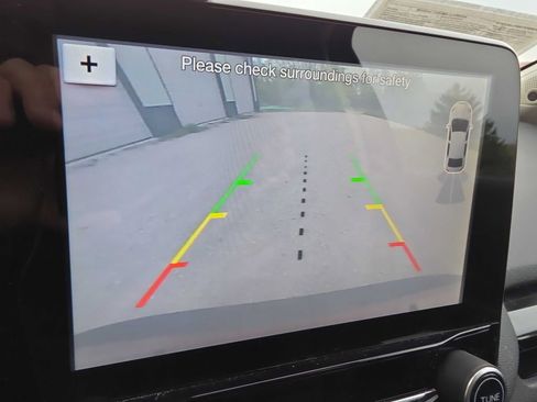 Used 2018 Ford EcoSport Titanium w/ Titanium Cold Weather Package AWD/4WD image 17