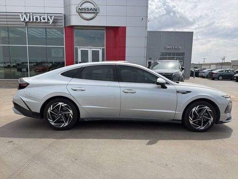 Used 2025 Hyundai Sonata SEL image 8