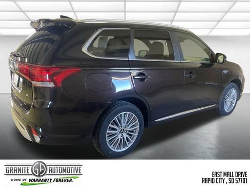 Used 2022 Mitsubishi Outlander SEL AWD/4WD image 6