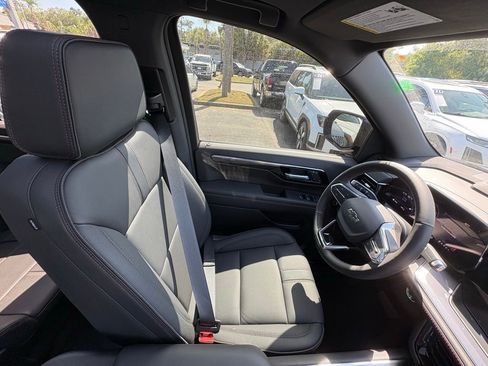 New 2026 Chevrolet Tahoe RST w/ RST Capability Package AWD/4WD image 25