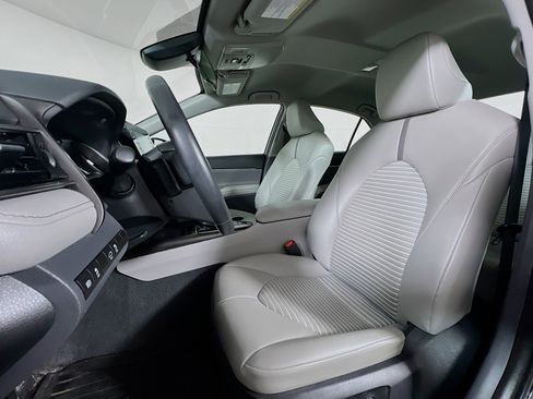 Certified 2024 Toyota Camry SE image 11