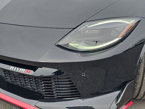 Used 2024 Nissan Z NISMO w/ Floor Mat Package image 29