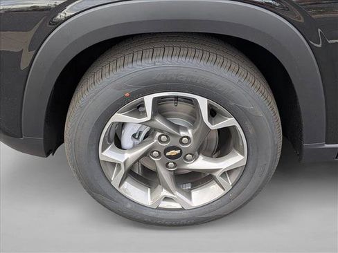 New 2026 Chevrolet Trax LT w/ Driver Confidence Package image 10