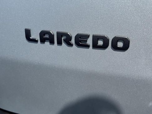 New 2026 Jeep Cherokee Laredo image 4