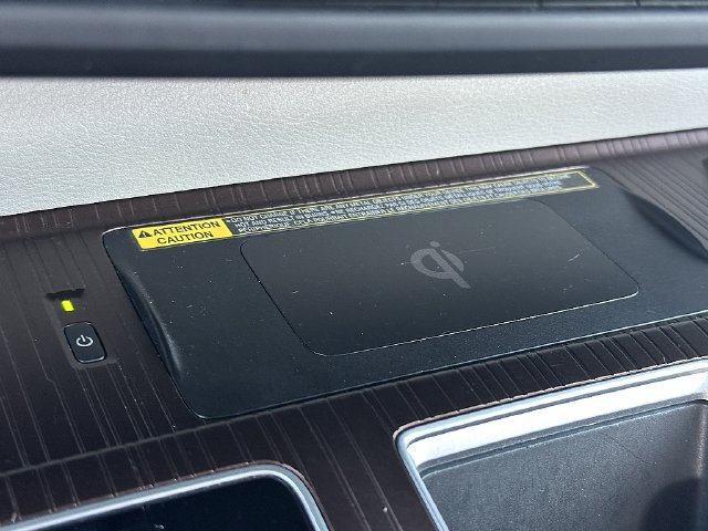 Used 2022 Toyota Sienna XLE FWD image 31
