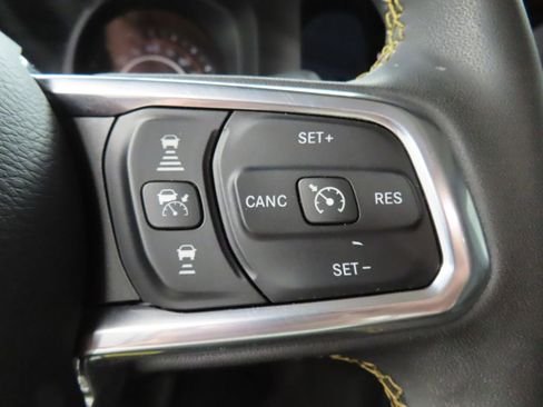 Used 2024 Jeep Wrangler Unlimited Sahara w/ Technology Group AWD/4WD image 55
