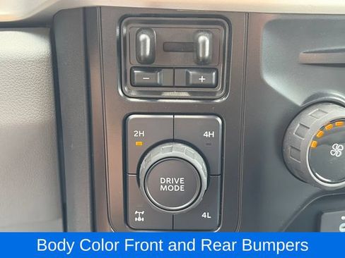 Used 2025 Ford F350 XLT w/ Black Appearance Package AWD/4WD image 23