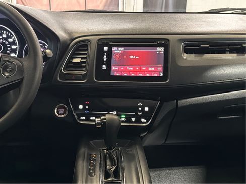Used 2016 Honda HR-V EX image 16