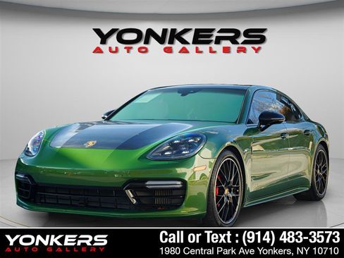 Used 2019 Porsche Panamera GTS image 7