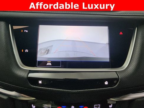 Used 2025 Cadillac XT5 Premium Luxury image 32