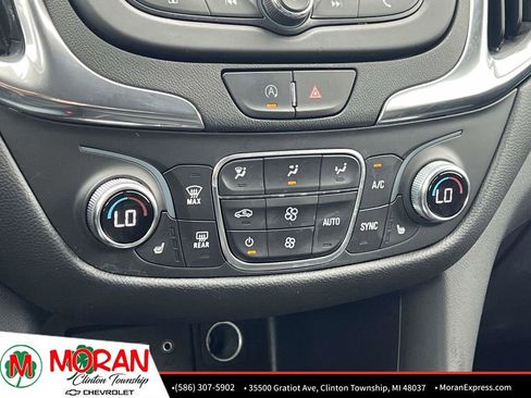 Certified 2023 Chevrolet Equinox LT FWD image 23