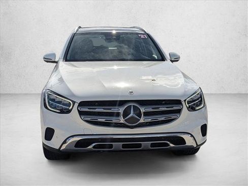 Used 2022 Mercedes-Benz GLC 300 image 2