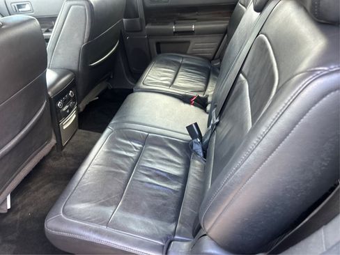 Used 2013 Ford Flex SEL FWD image 12