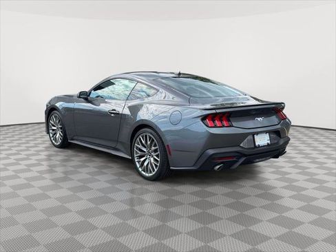 Used 2026 Ford Mustang Premium RWD image 5
