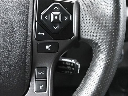 Used 2022 Toyota Tacoma TRD Sport w/ Technology Package AWD/4WD image 7