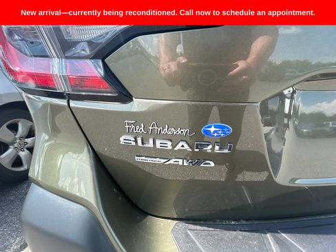 Used 2025 Subaru Outback Limited XT AWD/4WD image 14