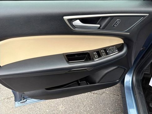 Used 2018 Ford Edge SEL w/ Equipment Group 201A image 12