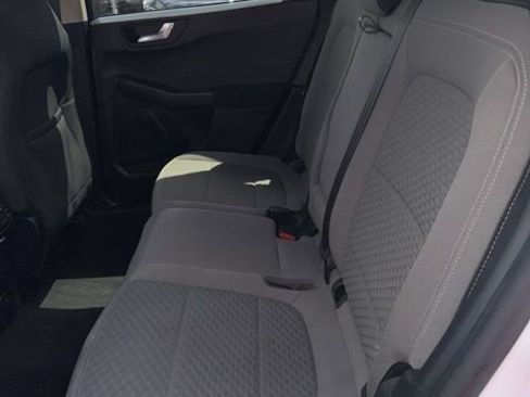 Used 2020 Ford Escape SE image 20