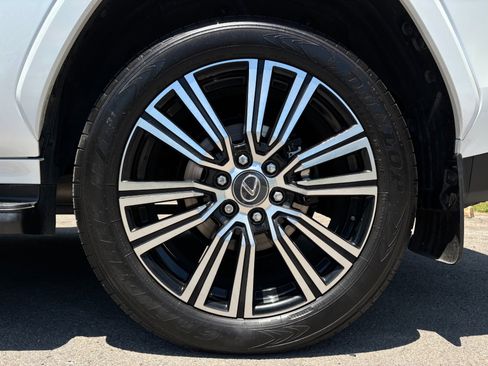 Used 2025 Lexus LX 600 4WD w/ Accessory Package (2T) image 64