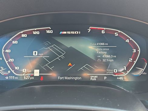 Used 2022 BMW M550i xDrive w/ Premium Package AWD/4WD image 23