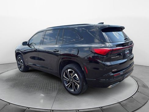 Used 2025 Buick Enclave Sport Touring FWD image 7