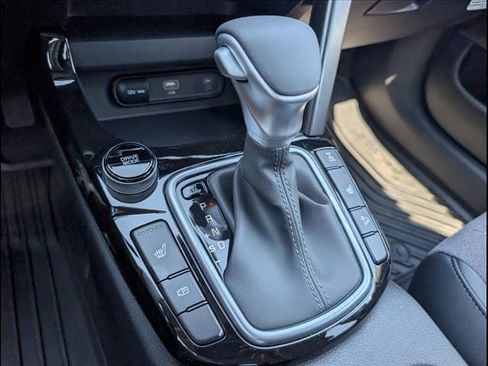 New 2026 Kia Seltos S AWD/4WD image 11