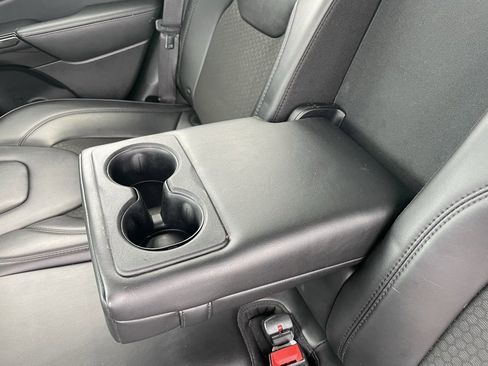 Used 2019 Jeep Cherokee Latitude Plus image 51