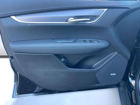New 2025 Cadillac XT5 Luxury w/ LPO, Floor Liner Package image 30