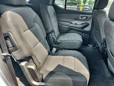 Used 2023 Chevrolet Traverse LT AWD/4WD image 25