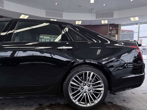 Used 2019 Cadillac CT6 V w/ Driver Assist Package image 18
