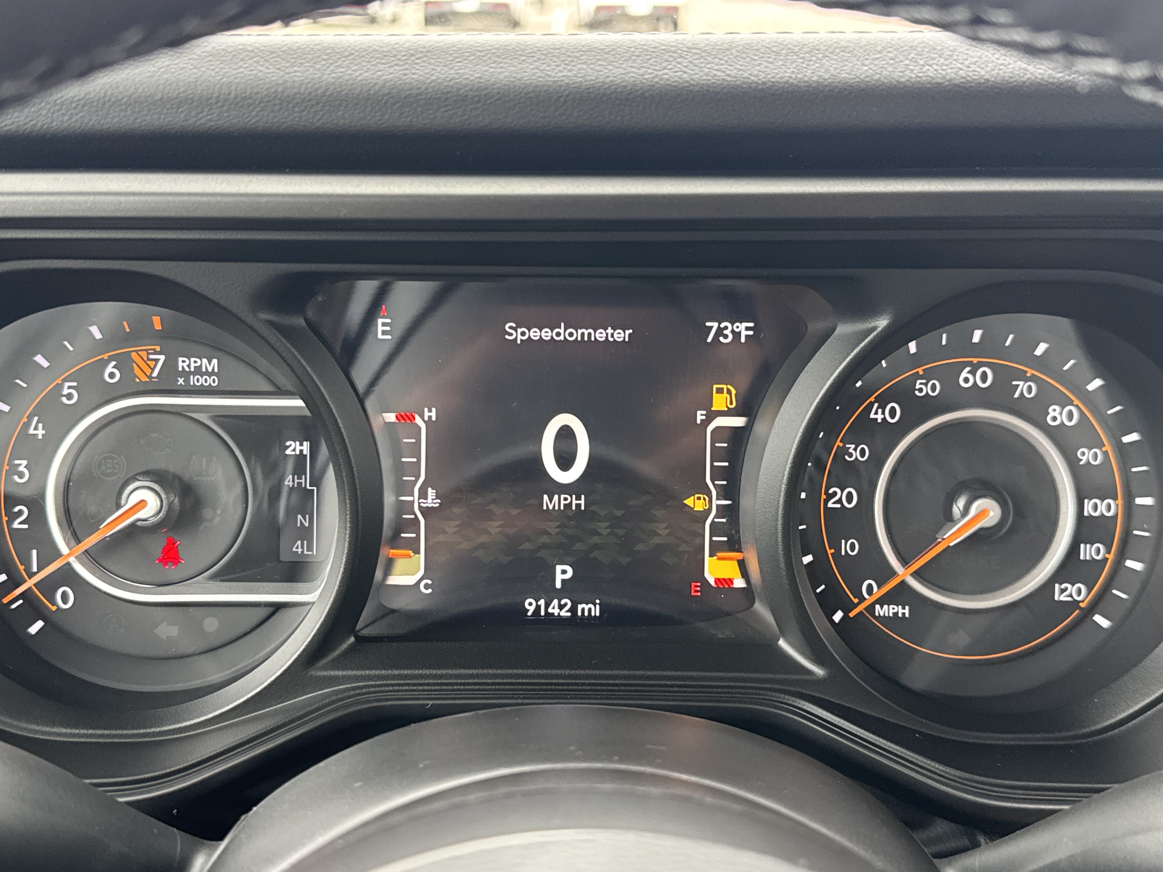 Used 2025 Jeep Gladiator Sport AWD/4WD image 11