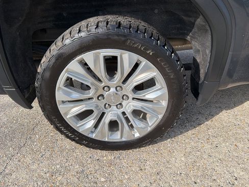 Used 2021 GMC Sierra 1500 Denali w/ Denali Ultimate Package image 24