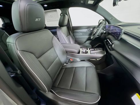 New 2026 Buick Enclave Sport Touring w/ Power Package AWD/4WD image 23