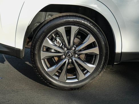 Used 2024 Lexus UX 250h F Sport image 12
