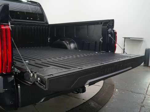 Used 2026 Toyota Tundra SR5 w/ SR5 Convenience Package AWD/4WD image 12
