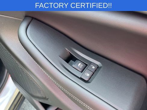 Certified 2024 Jeep Grand Cherokee Altitude image 37