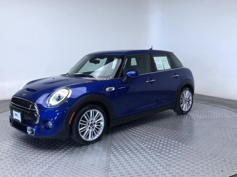 Used 2019 MINI Cooper S image 4