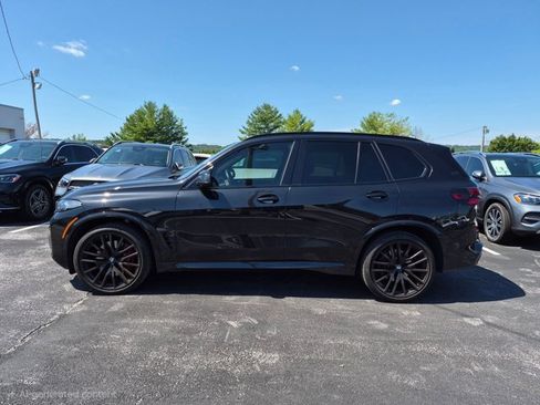 Used 2025 BMW X5 xDrive40i w/ M Sport Package AWD/4WD image 8