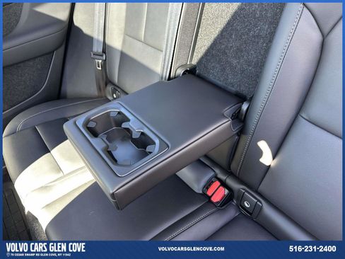 Used 2026 Volvo XC40 B5 Plus w/ Protection Package Premier image 20