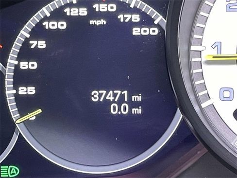 Used 2023 Porsche Cayenne Turbo S image 43