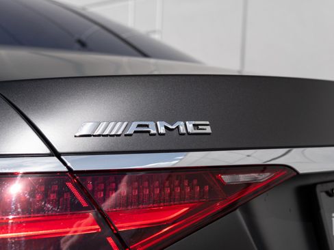 Used 2025 Mercedes-Benz S 63 AMG S image 29