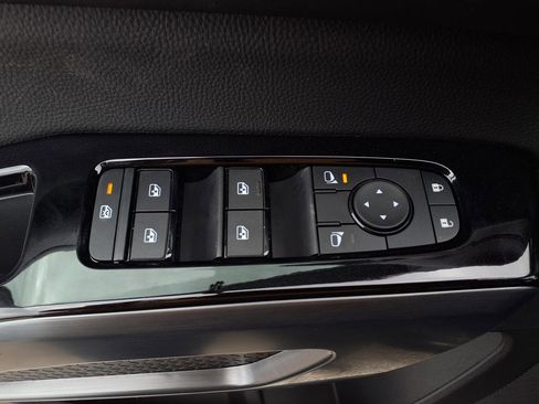 New 2026 Nissan Pathfinder SL AWD/4WD image 41