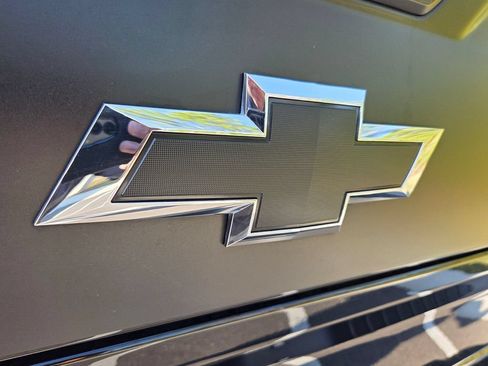 Used 2024 Chevrolet Silverado 1500 ZR2 w/ ZR2 Bison Edition AWD/4WD image 10