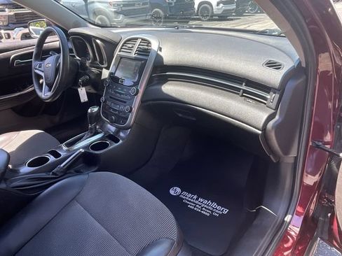 Used 2015 Chevrolet Malibu LT w/ Power Convenience Package FWD image 26