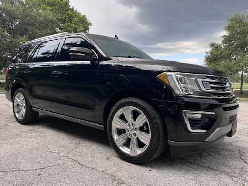 Used 2020 Ford Expedition Limited RWD image 15