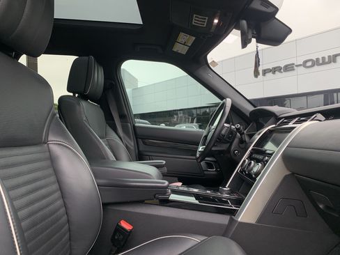 Used 2018 Land Rover Discovery HSE Luxury AWD/4WD image 35